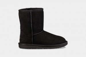 Black Ugg Classic II Kids' Boots | 635201-WZV