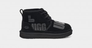 Black Ugg Neumel II Scatter Graphic Kids' Boots | 534971-IXW