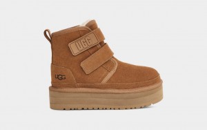 Brown Ugg Neumel Kids' Boots | 825967-AZW