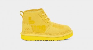 Yellow Ugg Neumel II Scatter Graphic Kids' Boots | 217560-ZUF