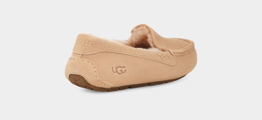 Beige Ugg Ansley Women Moccasins | 018694-DEJ