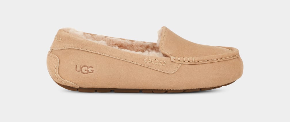 Beige Ugg Ansley Women Moccasins | 018694-DEJ