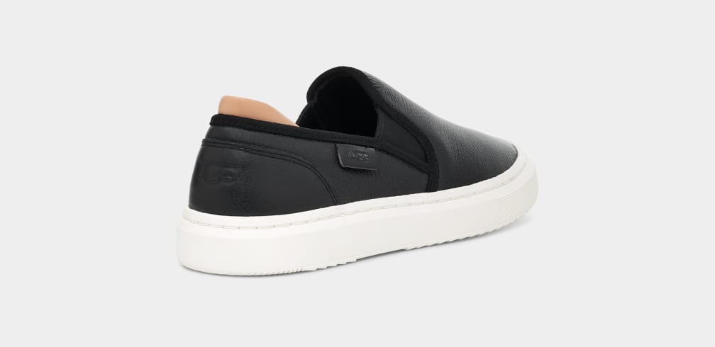 Black Ugg Alameda Women Slip On | 910472-XRD