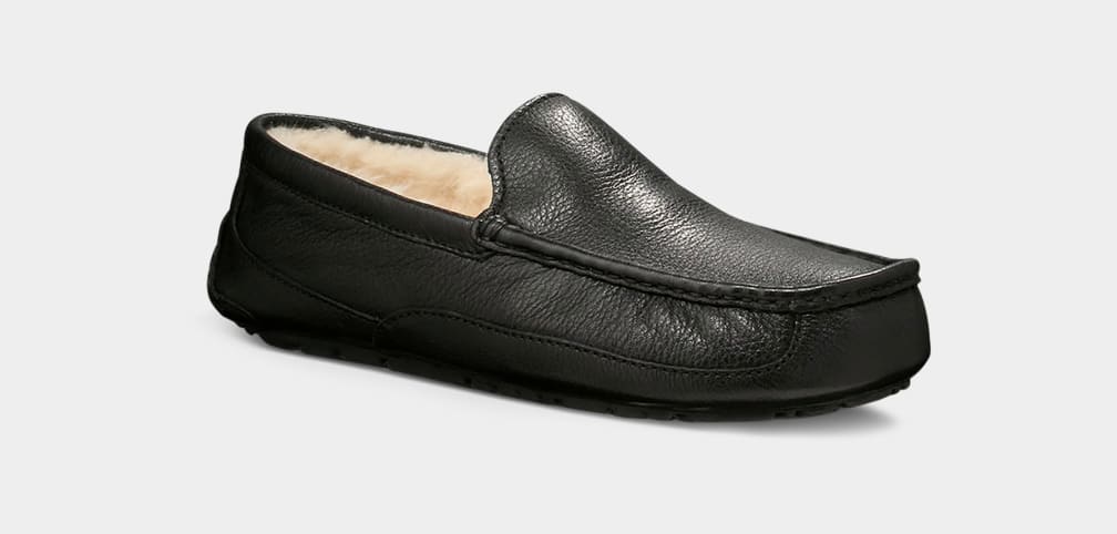 Black Ugg Ascot Leather Men Moccasins | 583021-EOM