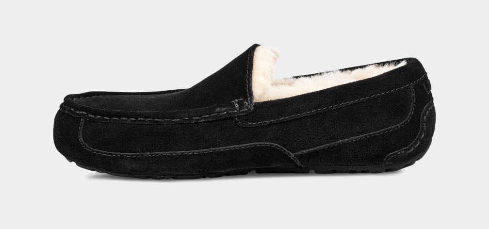 Black Ugg Ascot Men Moccasins | 907562-DUT