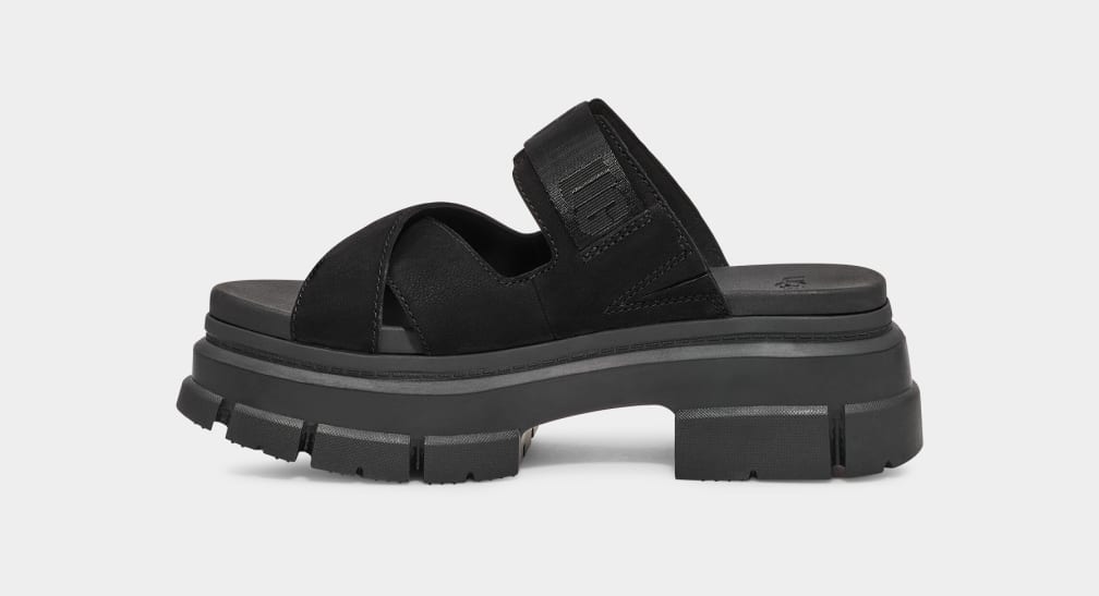 Black Ugg Ashton Women Slides | 096214-EYO