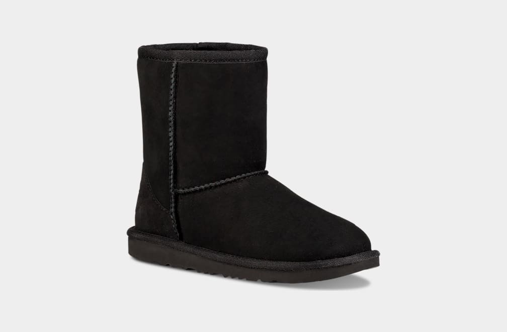 Black Ugg Classic II Kids' Boots | 635201-WZV