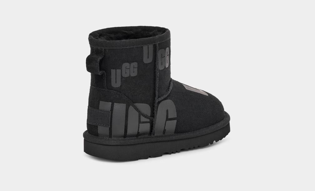 Black Ugg Classic Mini Scatter Graphic Kids' Boots | 647189-ENF