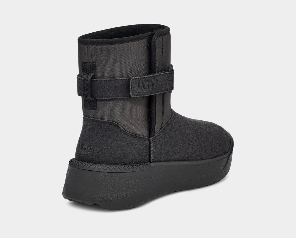 Black Ugg Classic S Men Boots | 917458-MRG