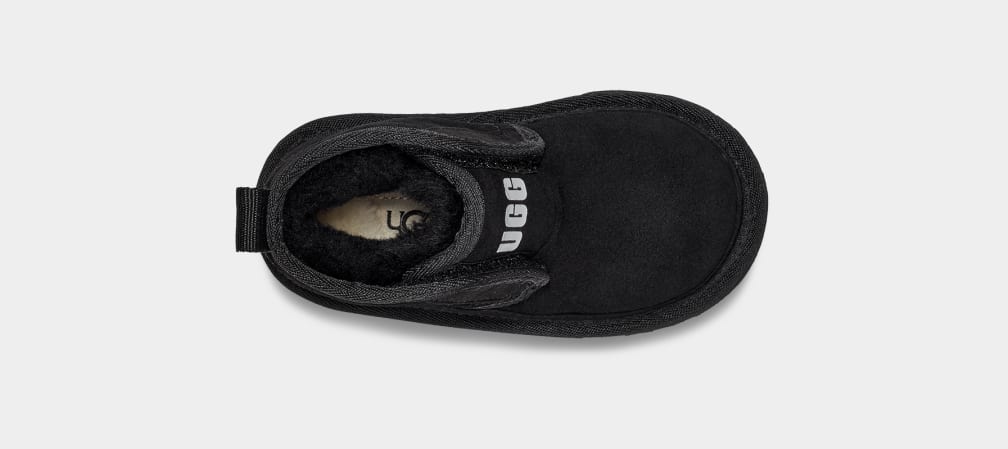 Black Ugg Neumel EZ-Fit Kids' Boots | 419730-XCJ