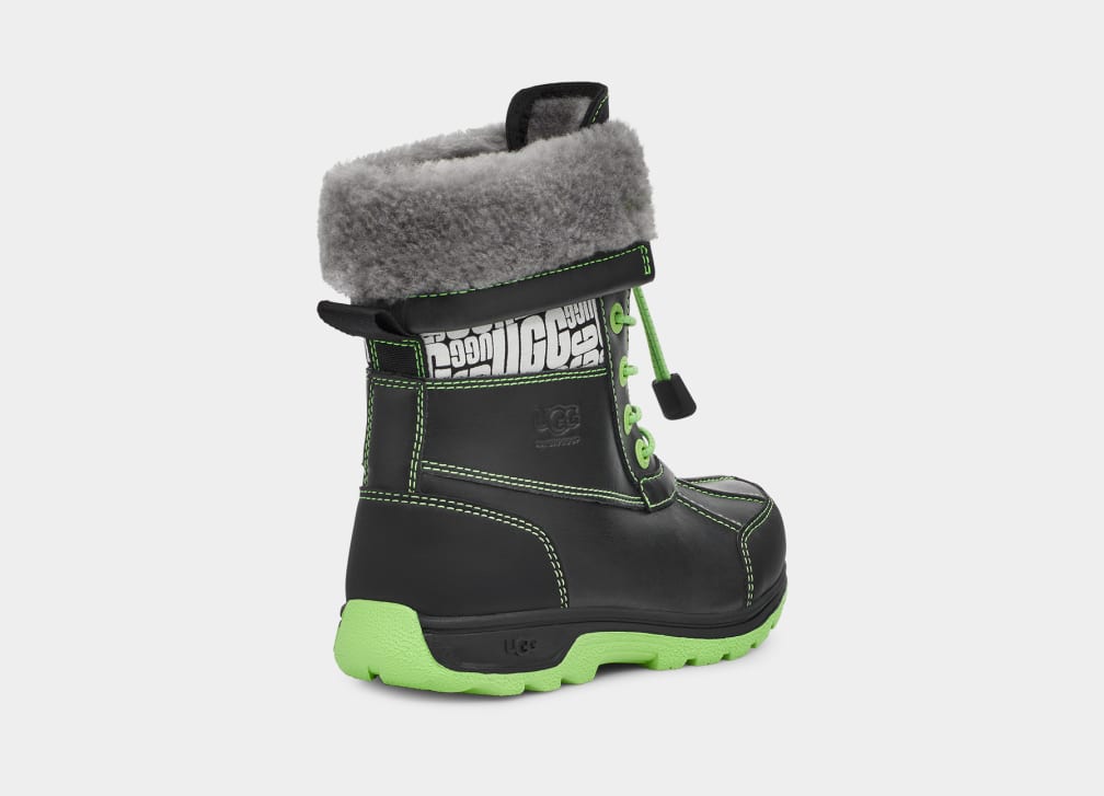 Black / Green Ugg Butte II CWR Glow Graphic Kids' Boots | 892514-SYX