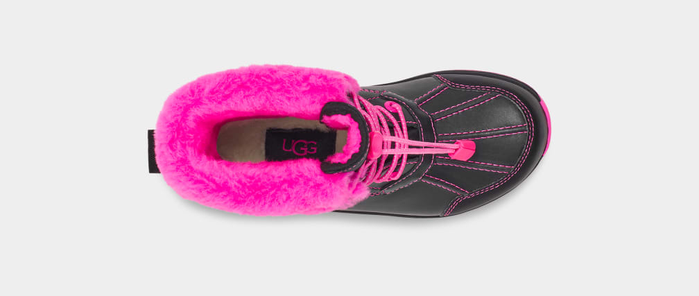 Black / Pink Ugg Butte II CWR Glow Graphic Kids' Boots | 817302-FRD