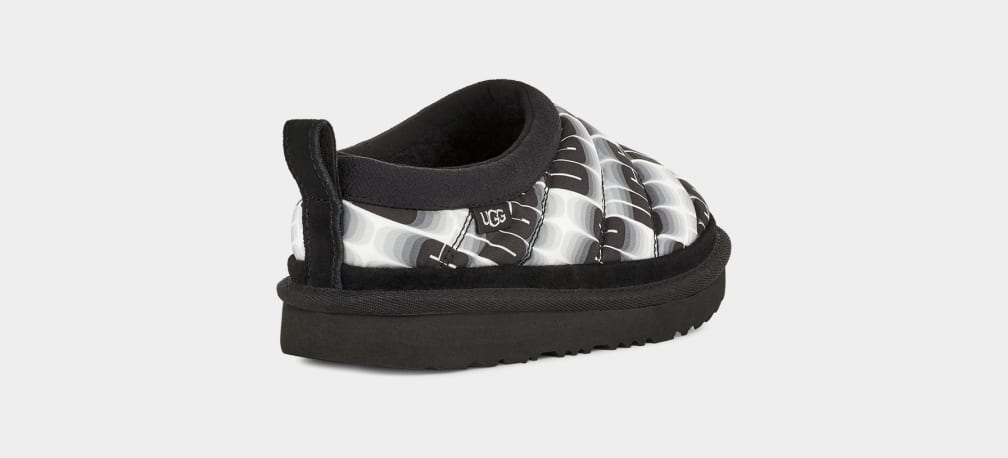 Black / White Ugg Tasman LTA Wavelength Kids' Slippers | 670321-JKT