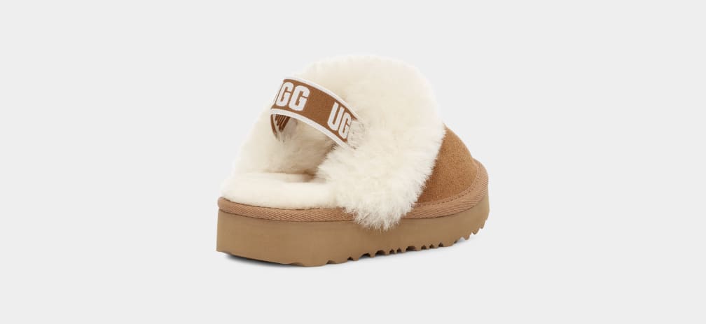 Brown Ugg Funkette Kids' Slippers | 274381-WOY