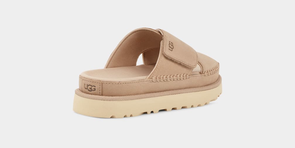 Brown Ugg Goldenstar Cross Women Slides | 107986-OFV