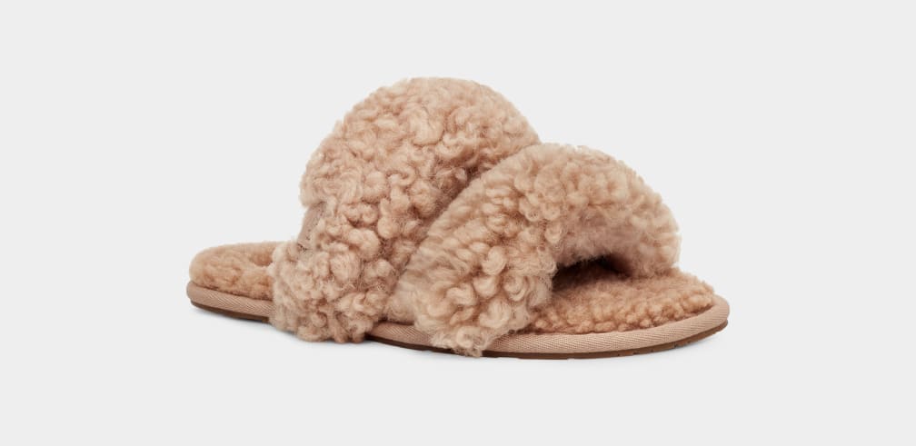 Brown Ugg Maxi Curly Scuffetta Women Slippers | 589417-VDQ