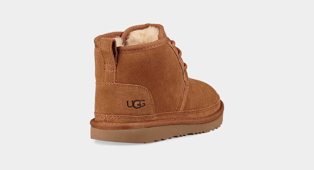 Brown Ugg Neumel II Kids' Boots | 876540-QXZ