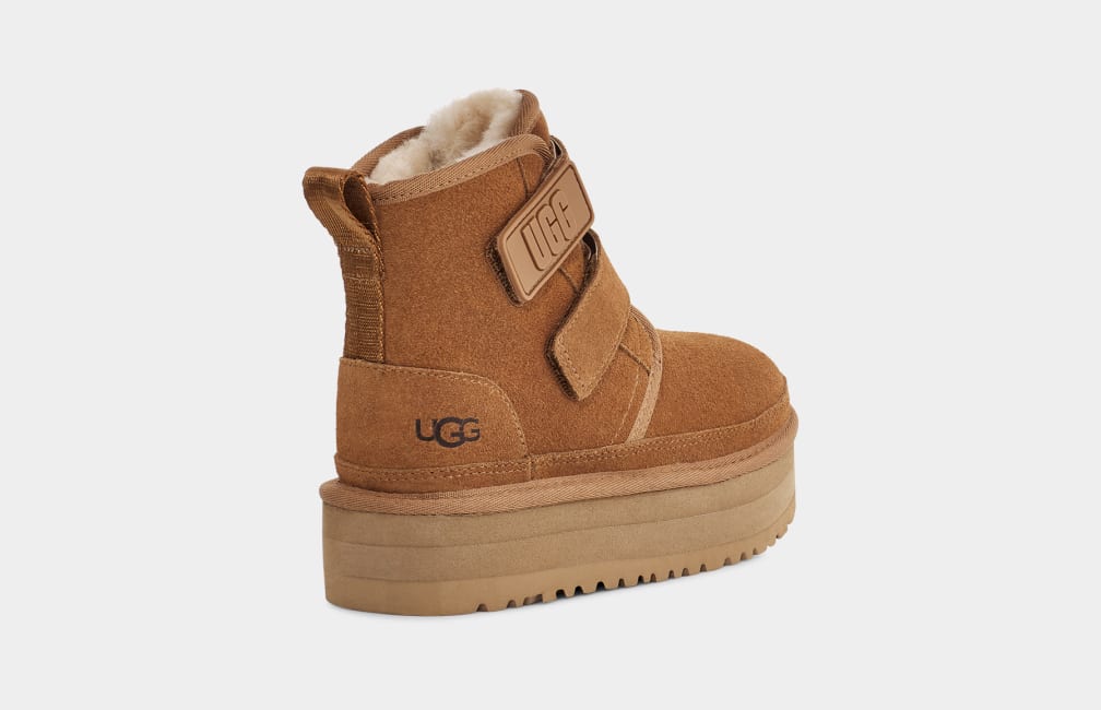 Brown Ugg Neumel Kids' Boots | 825967-AZW