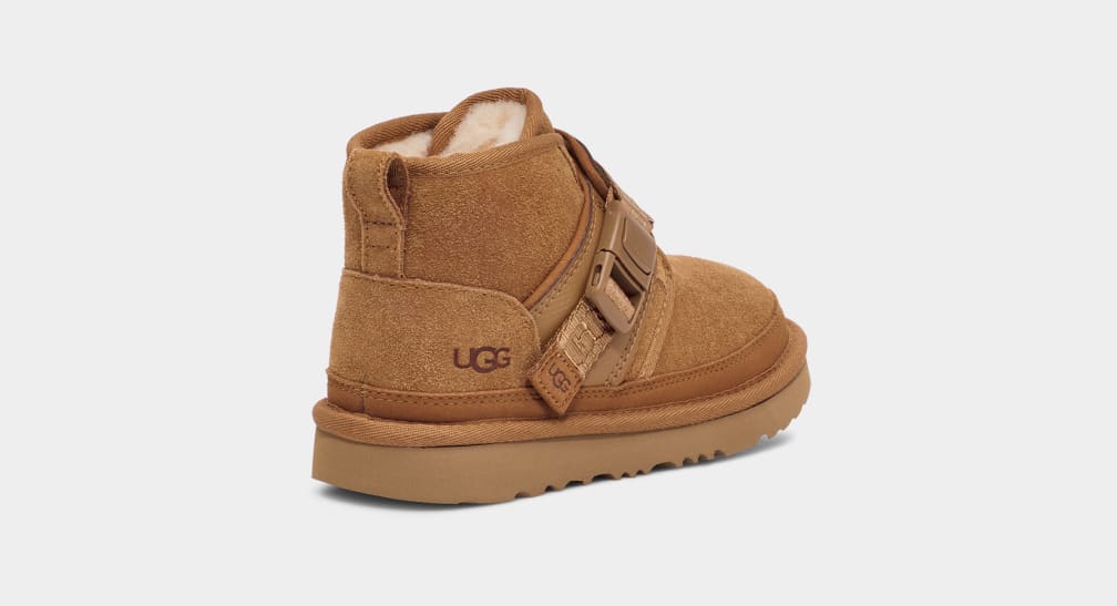 Brown Ugg Neumel Snapback Kids' Boots | 543260-YTX