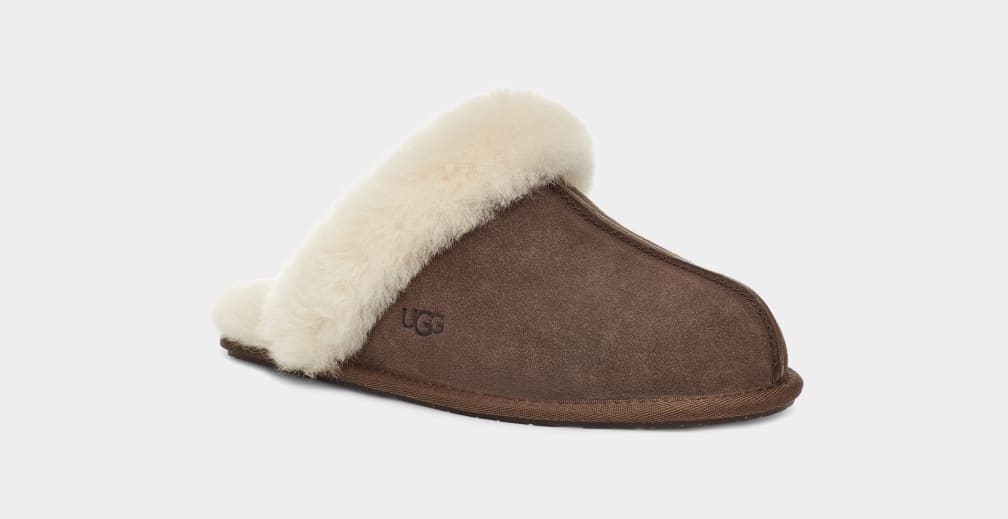 Brown Ugg Scuffette II Women Slippers | 608924-TRV