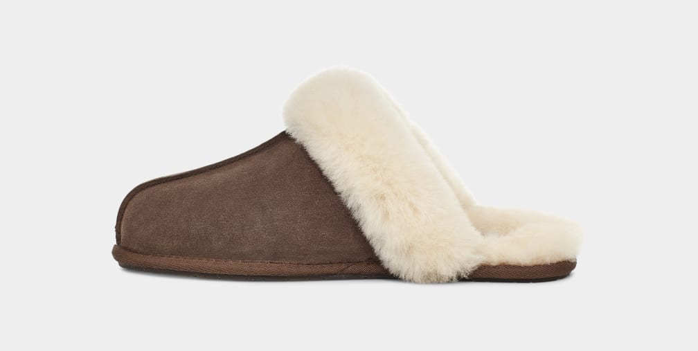 Brown Ugg Scuffette II Women Slippers | 608924-TRV