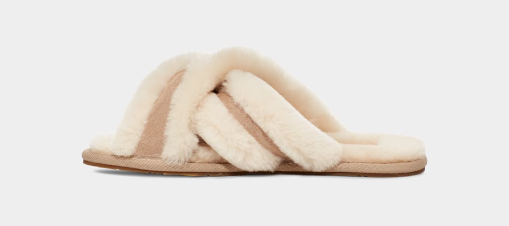 Brown Ugg Scuffita Women Slippers | 915082-SOW