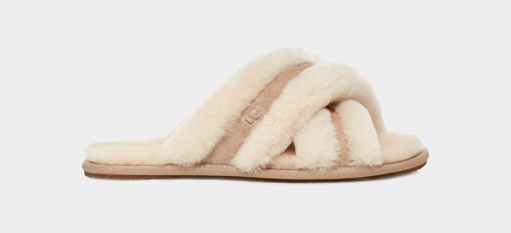 Brown Ugg Scuffita Women Slippers | 915082-SOW