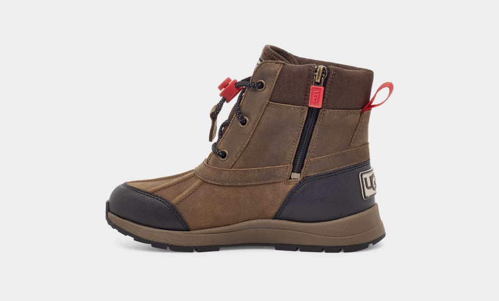 Brown Ugg Turlock Leather Weather Kids' Boots | 285069-KYP