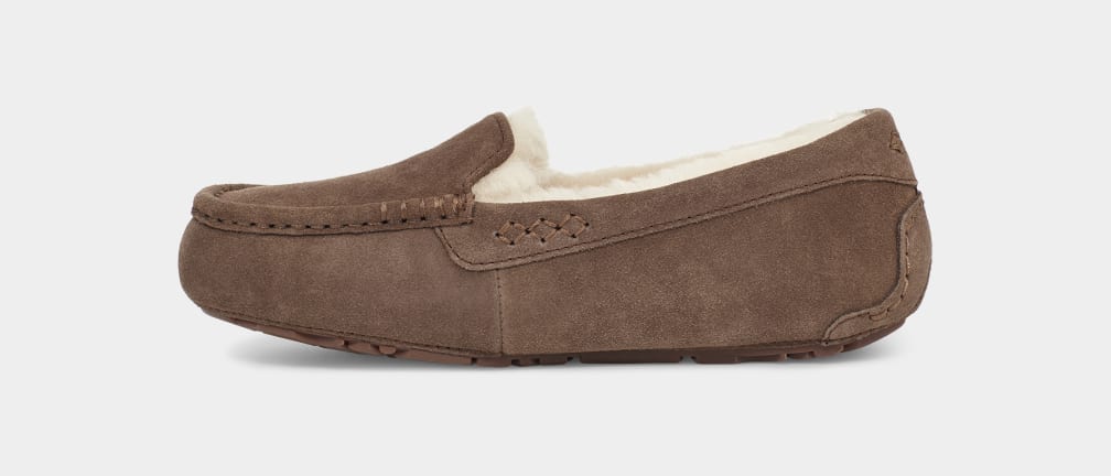 Chocolate Ugg Ansley Women Moccasins | 530829-IFU