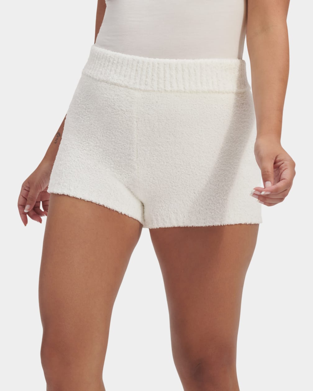 Cream Ugg Finola Women Shorts | 861473-MJT