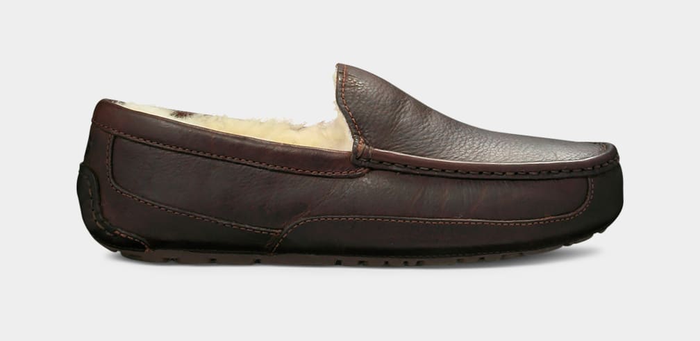 Dark Brown Ugg Ascot Leather Men Moccasins | 432815-YWO