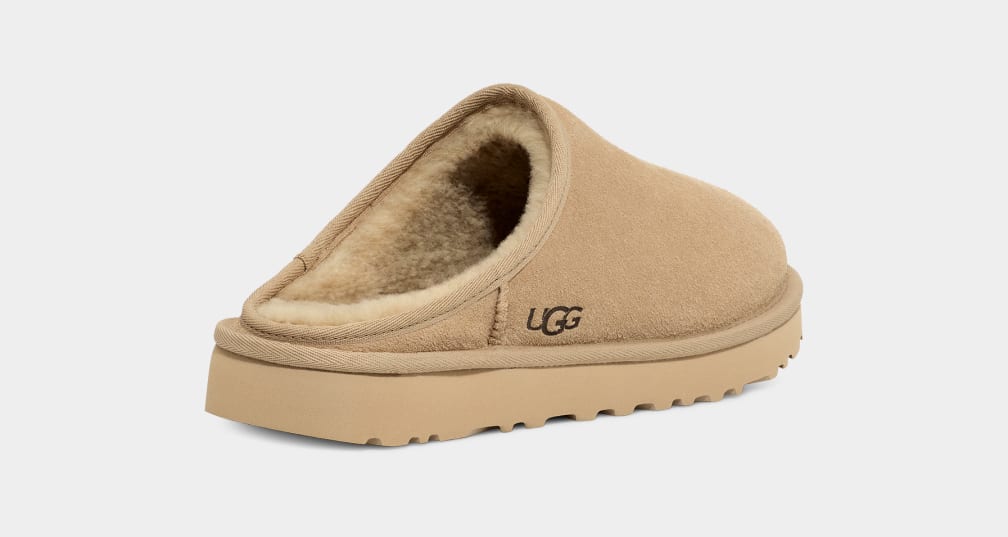 Mustard Ugg Classic Men Slippers | 108965-PZO