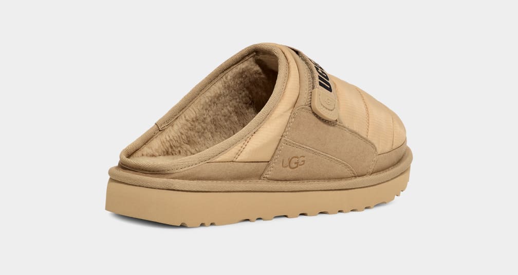 Mustard Ugg Dune LTA Men Slippers | 894675-OQV