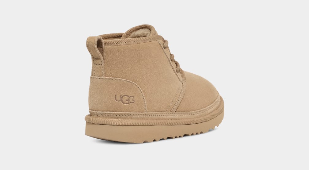 Mustard Ugg Neumel II Kids' Boots | 503678-JZR