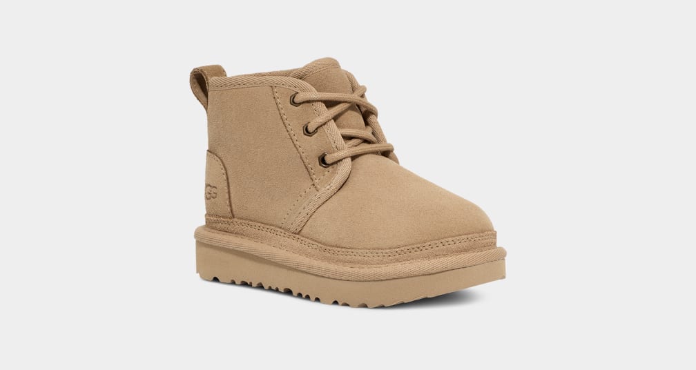 Mustard Ugg Neumel II Kids' Boots | 603481-UOK