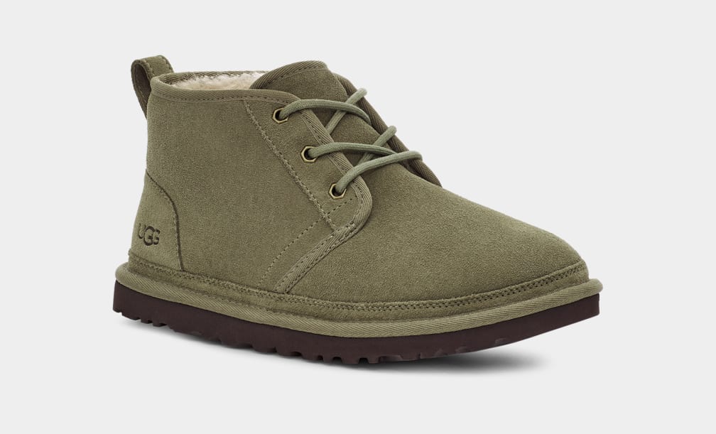 Olive Ugg Neumel Men Boots | 964385-NGO