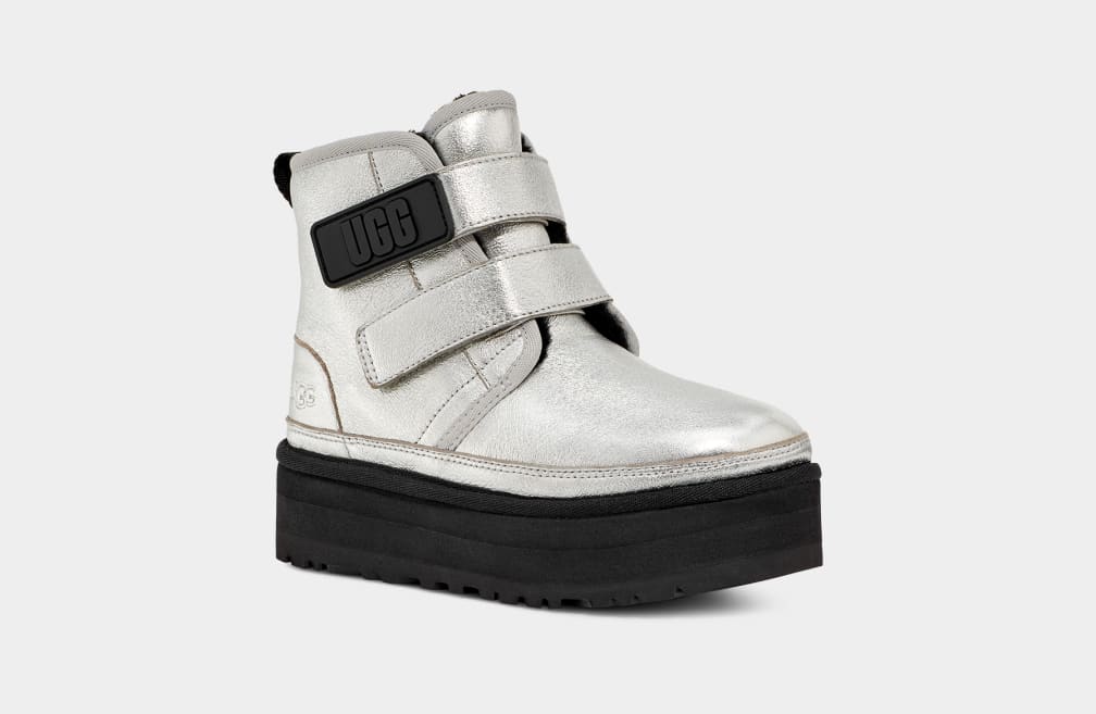 Silver / Metal Ugg Neumel Leather Kids' Boots | 207431-NSQ