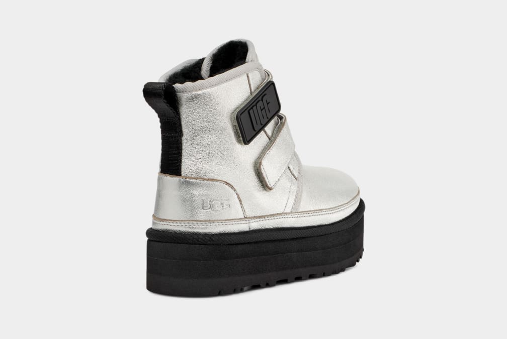 Silver / Metal Ugg Neumel Leather Kids' Boots | 207431-NSQ