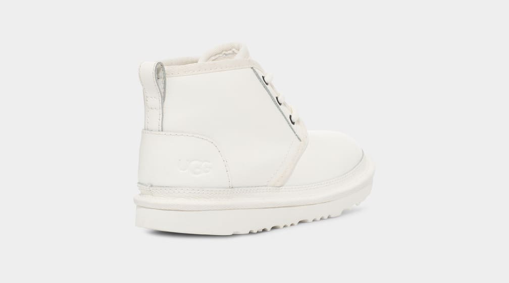 White Ugg Neumel II Leather Kids' Boots | 249576-WFT